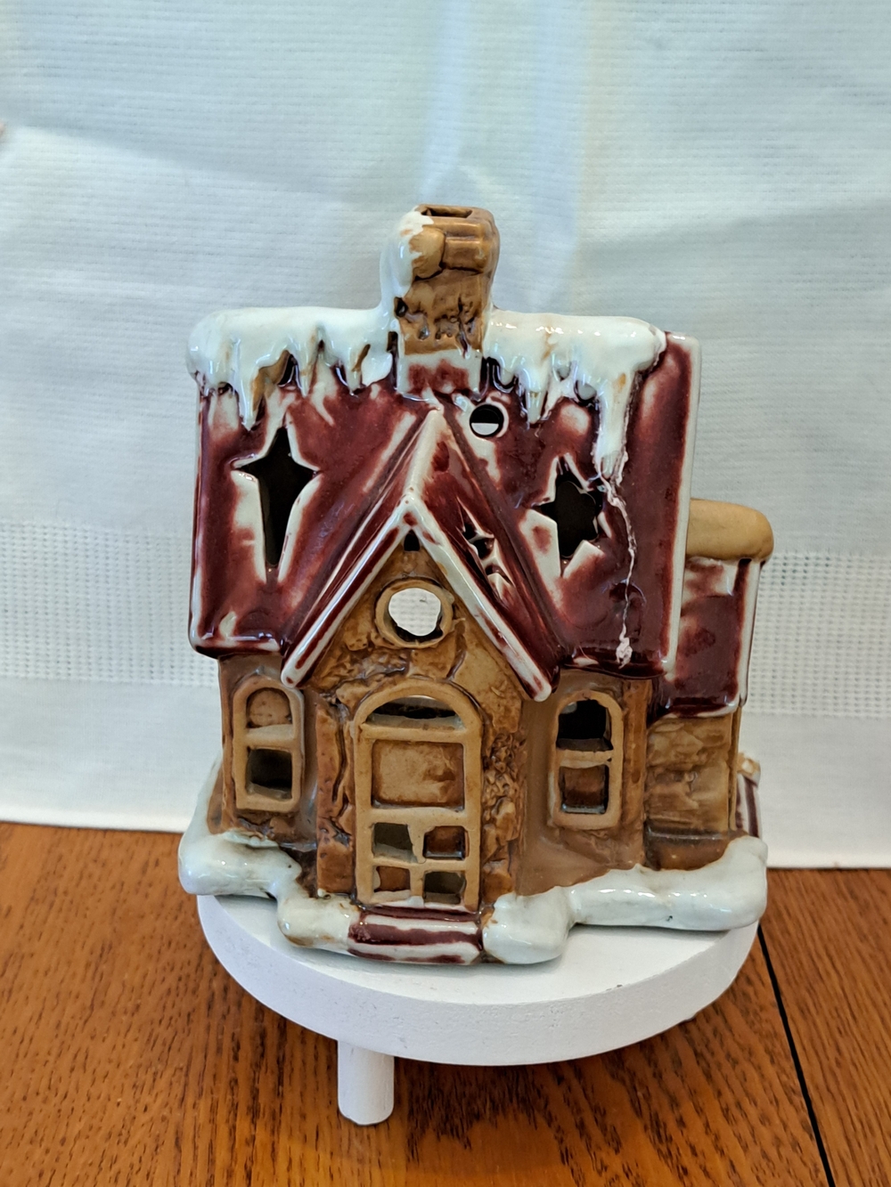 Ceramic Winter Cottage Tea Light Holder - Inscence Burner
